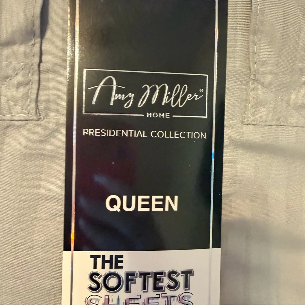 Amy Miller Home Queen Embossed Sheet Set - Grey, NWT